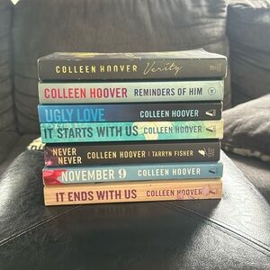 Colleen Hoover